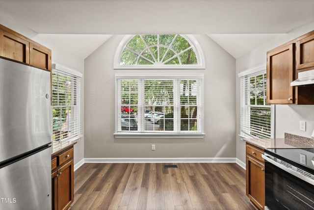 112 Lomond Lane, Cary, NC 27518