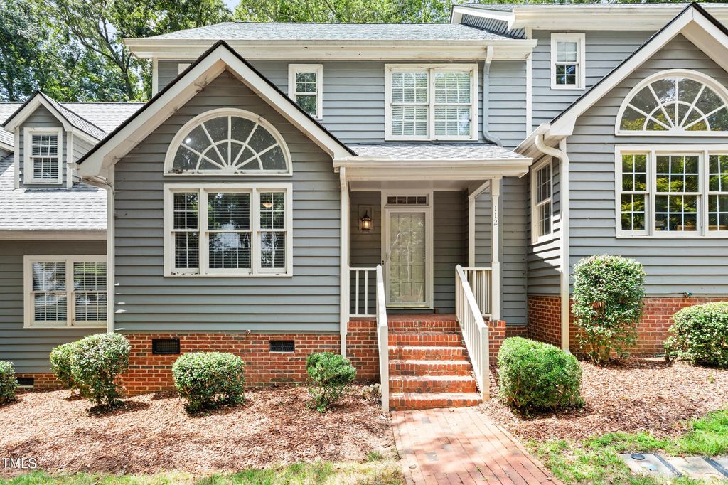 112 Lomond Lane, Cary, NC 27518