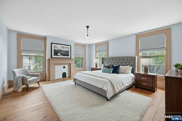 142 Island Road, Mahwah, NJ 07430