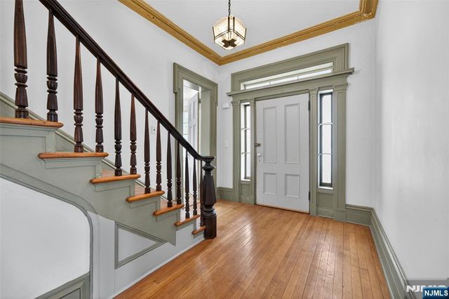 142 Island Road, Mahwah, NJ 07430