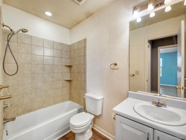 5527 E 100th Way, Thornton, CO 80229