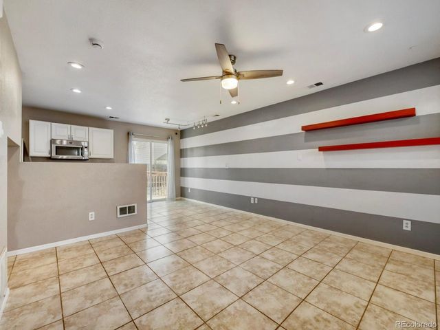 5527 E 100th Way, Thornton, CO 80229