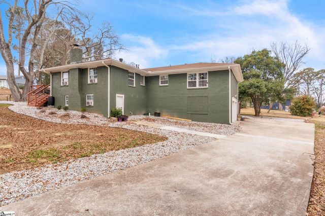 300 Azalea Drive, Anderson, SC 29625