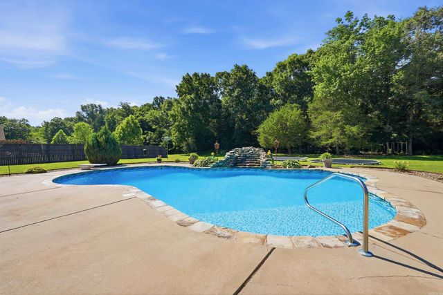 39 Colt Loop, Greenbrier, AR 72058