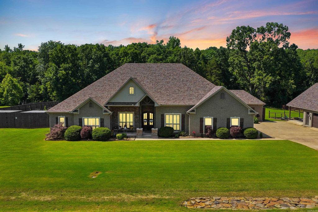 39 Colt Loop, Greenbrier, AR 72058