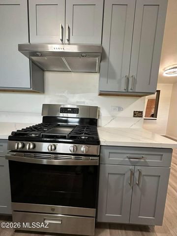 1184 N David Drive, Nogales, AZ 85621