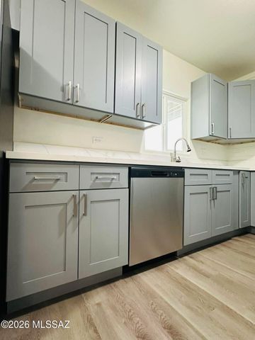 1184 N David Drive, Nogales, AZ 85621