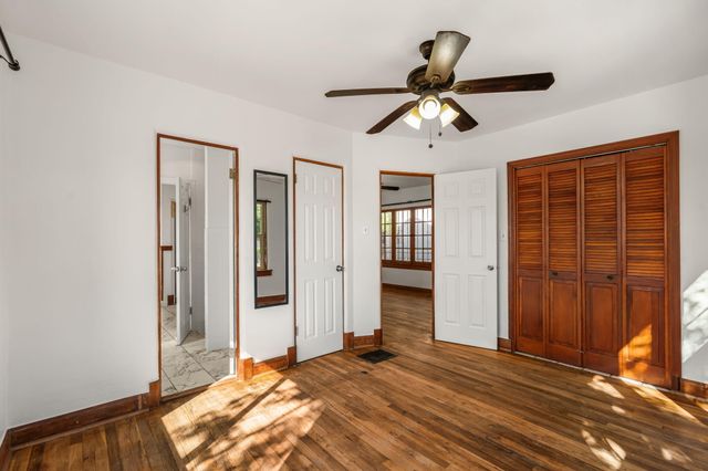615 Lead Avenue SE, Albuquerque, NM 87102