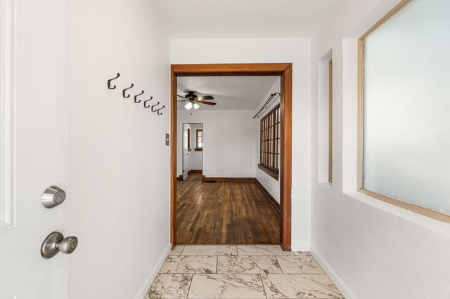 615 Lead Avenue SE, Albuquerque, NM 87102