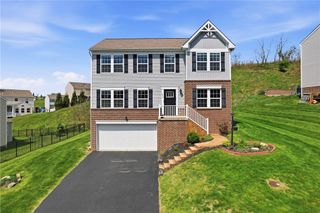 1066 Granite Dr, Mcdonald, PA 15057