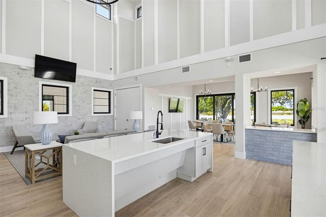 2016 ROSEWOOD DRIVE, Bartow, FL 33830