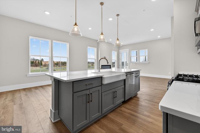 1152 POTOMAC VIEW PKWY, Brunswick, MD 21716