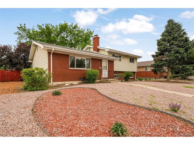 2330 N Circle Dr, Colorado Springs, CO 80909