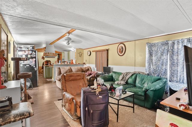 14022 N 301 HIGHWAY, Thonotosassa, FL 33592