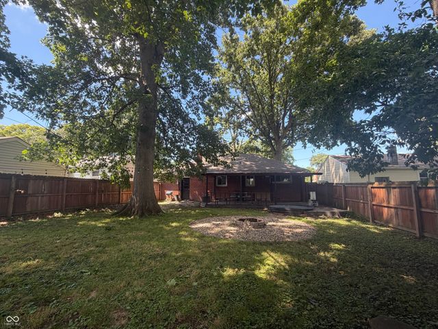 2605 E 5th Street, Anderson, IN 46012