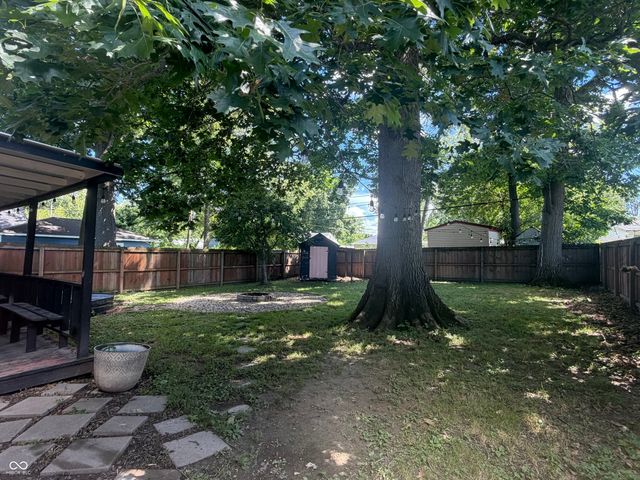 2605 E 5th Street, Anderson, IN 46012
