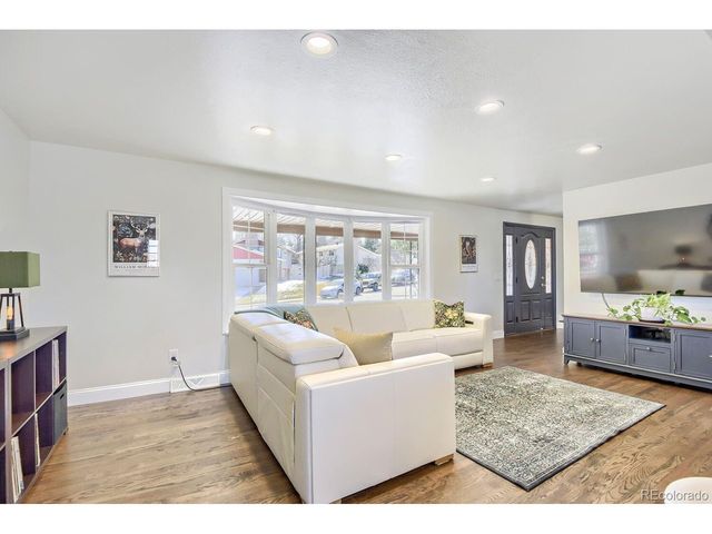 4099 E Caley Cir, Centennial, CO 80121