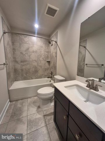 6054 FALLFISH CT, New Market, MD 21774