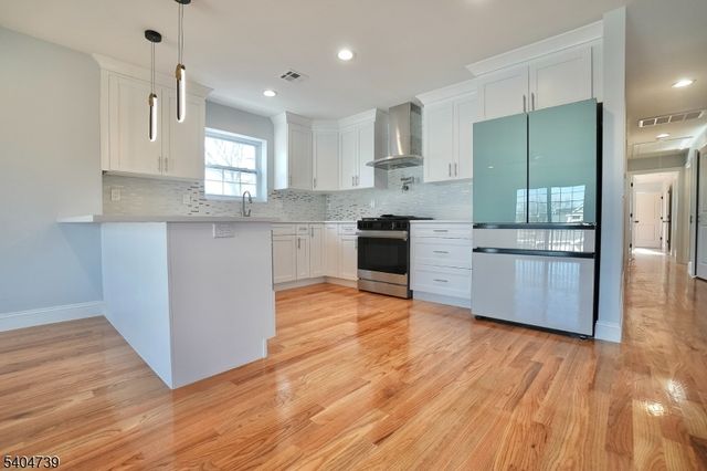 236 Keer Ave, Newark City, NJ 07112