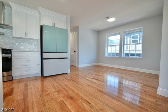 236 Keer Ave, Newark City, NJ 07112