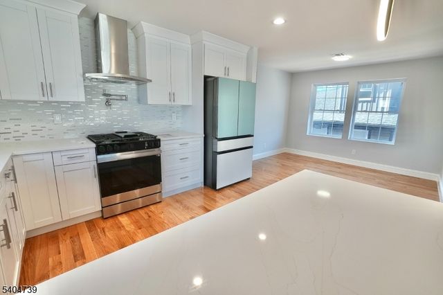 236 Keer Ave, Newark City, NJ 07112