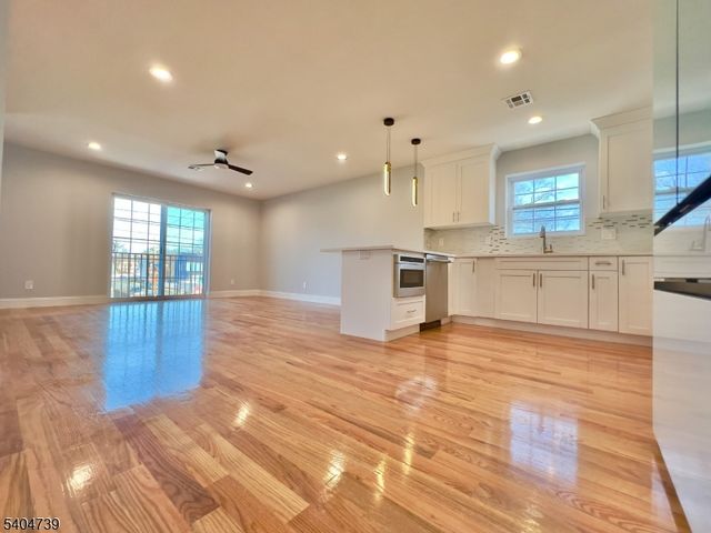 236 Keer Ave, Newark City, NJ 07112