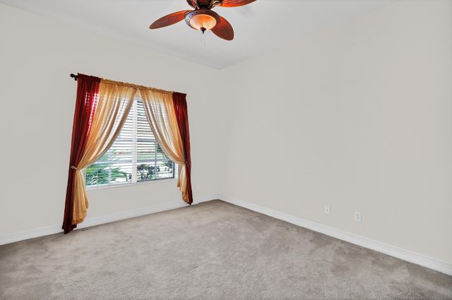 6188 Dorchester Way, Vero Beach, FL 32966