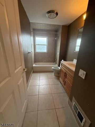 108 S Park Street, Elizabeth City, NJ 07206