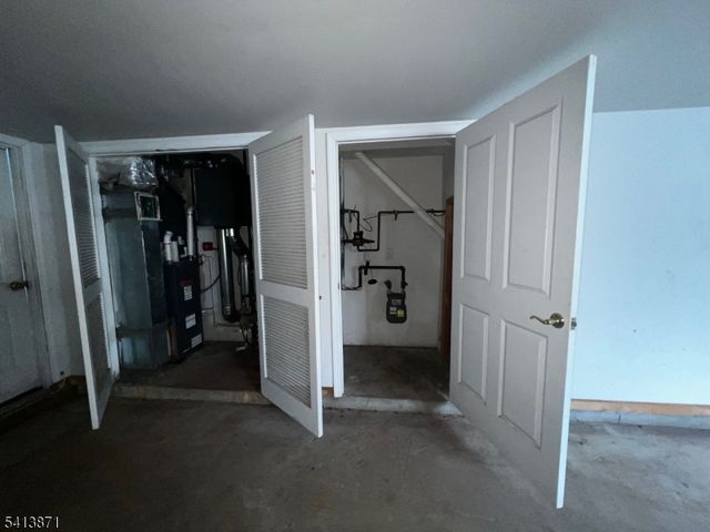 108 S Park Street, Elizabeth City, NJ 07206