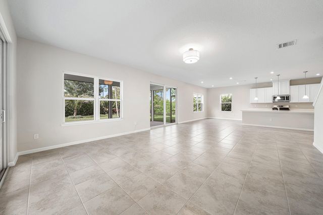 19196 Broad Shore Walk, Loxahatchee, FL 33470