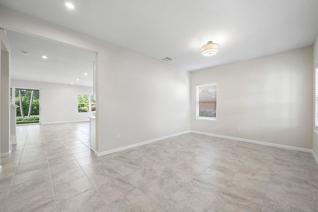 19196 Broad Shore Walk, Loxahatchee, FL 33470