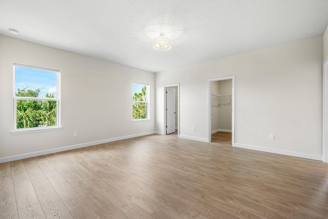 19196 Broad Shore Walk, Loxahatchee, FL 33470