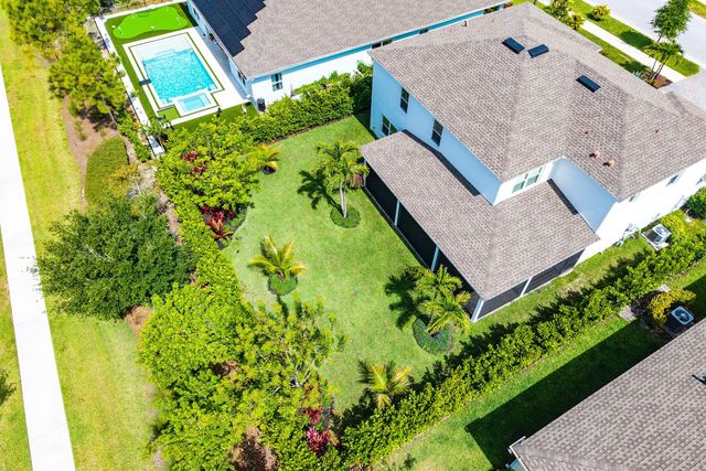 19196 Broad Shore Walk, Loxahatchee, FL 33470