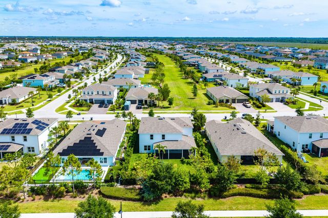 19196 Broad Shore Walk, Loxahatchee, FL 33470