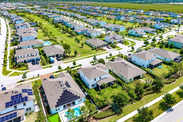 19196 Broad Shore Walk, Loxahatchee, FL 33470