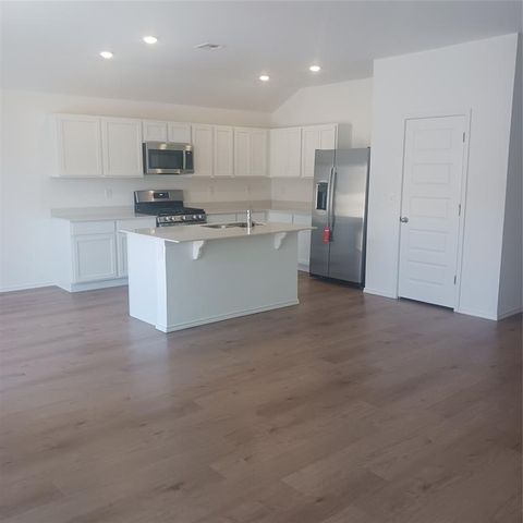 1917 Black Poplar Way, Edmond, OK 73034