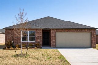 1917 Black Poplar Way, Edmond, OK 73034