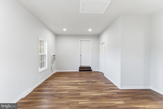 429 AZURE DR, Martinsburg, WV 25404