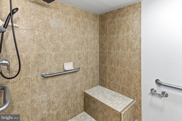 429 AZURE DR, Martinsburg, WV 25404