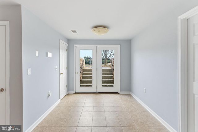 429 AZURE DR, Martinsburg, WV 25404