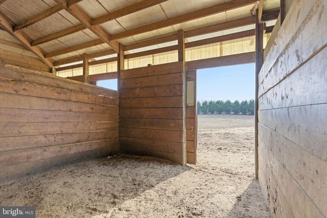 429 AZURE DR, Martinsburg, WV 25404