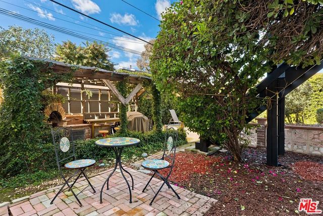 1621 Campus Road, Los Angeles, CA 90041