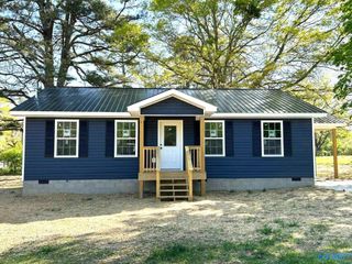 37 County Road 459, Crossville, AL 35962