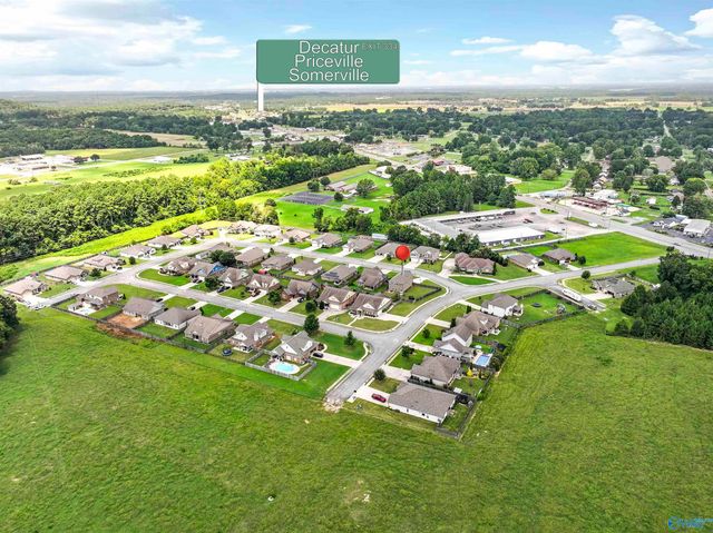 14 Shadow Way, Decatur, AL 35603