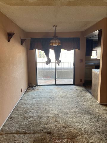 141 N Parkwood Ave 7, Pasadena, CA 91107