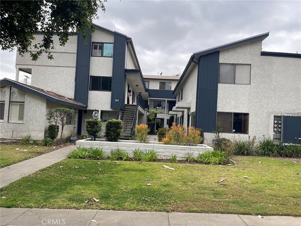 141 N Parkwood Ave 7, Pasadena, CA 91107