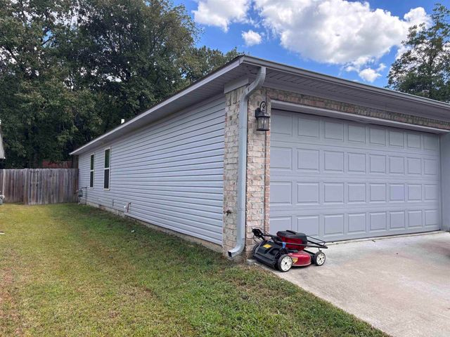 310 S Shady Lane, Benton, AR 72015