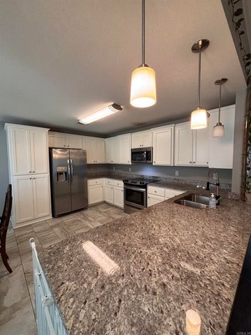 310 S Shady Lane, Benton, AR 72015