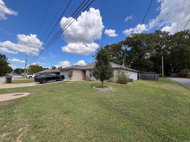 310 S Shady Lane, Benton, AR 72015