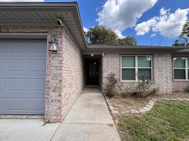 310 S Shady Lane, Benton, AR 72015